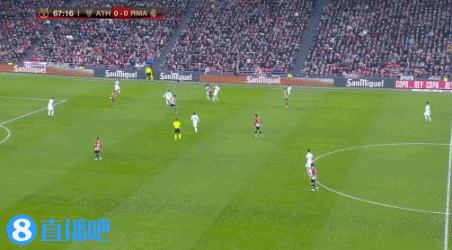 英联赛杯次回合｜ 4比0大胜热刺闯决赛 红军向四冠王迈进